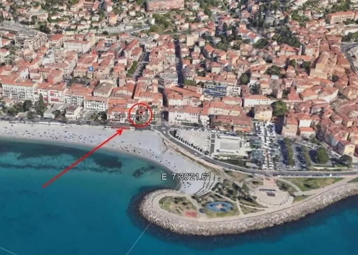 Azzurra Superbe 2p Et Vu Apartmán *
